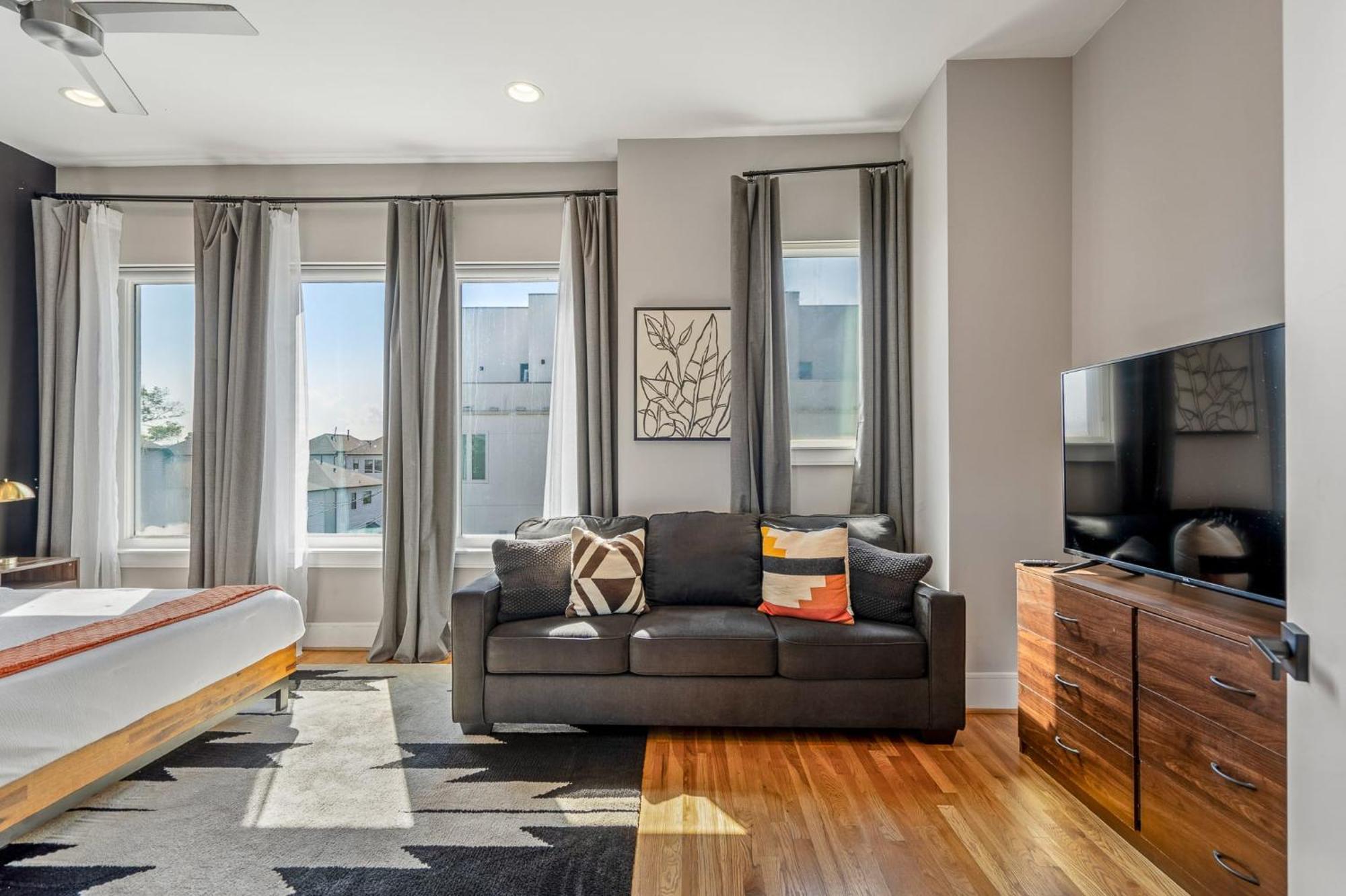 Luxury Downtown Getaway With Breathtaking Views Villa Houston Exteriör bild