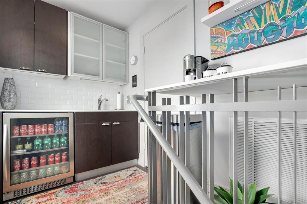 Luxury Downtown Getaway With Breathtaking Views Villa Houston Exteriör bild