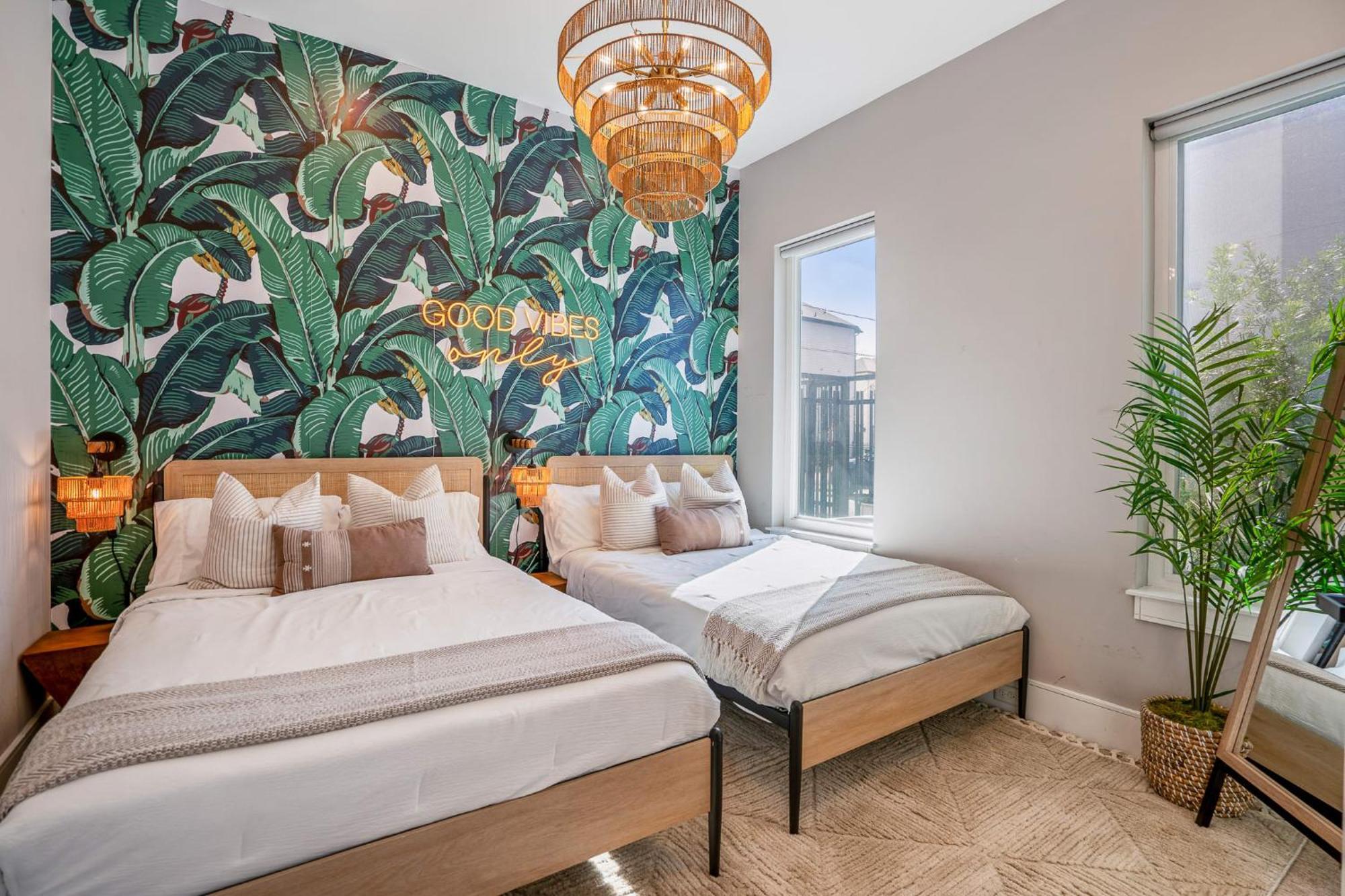 Luxury Downtown Getaway With Breathtaking Views Villa Houston Exteriör bild