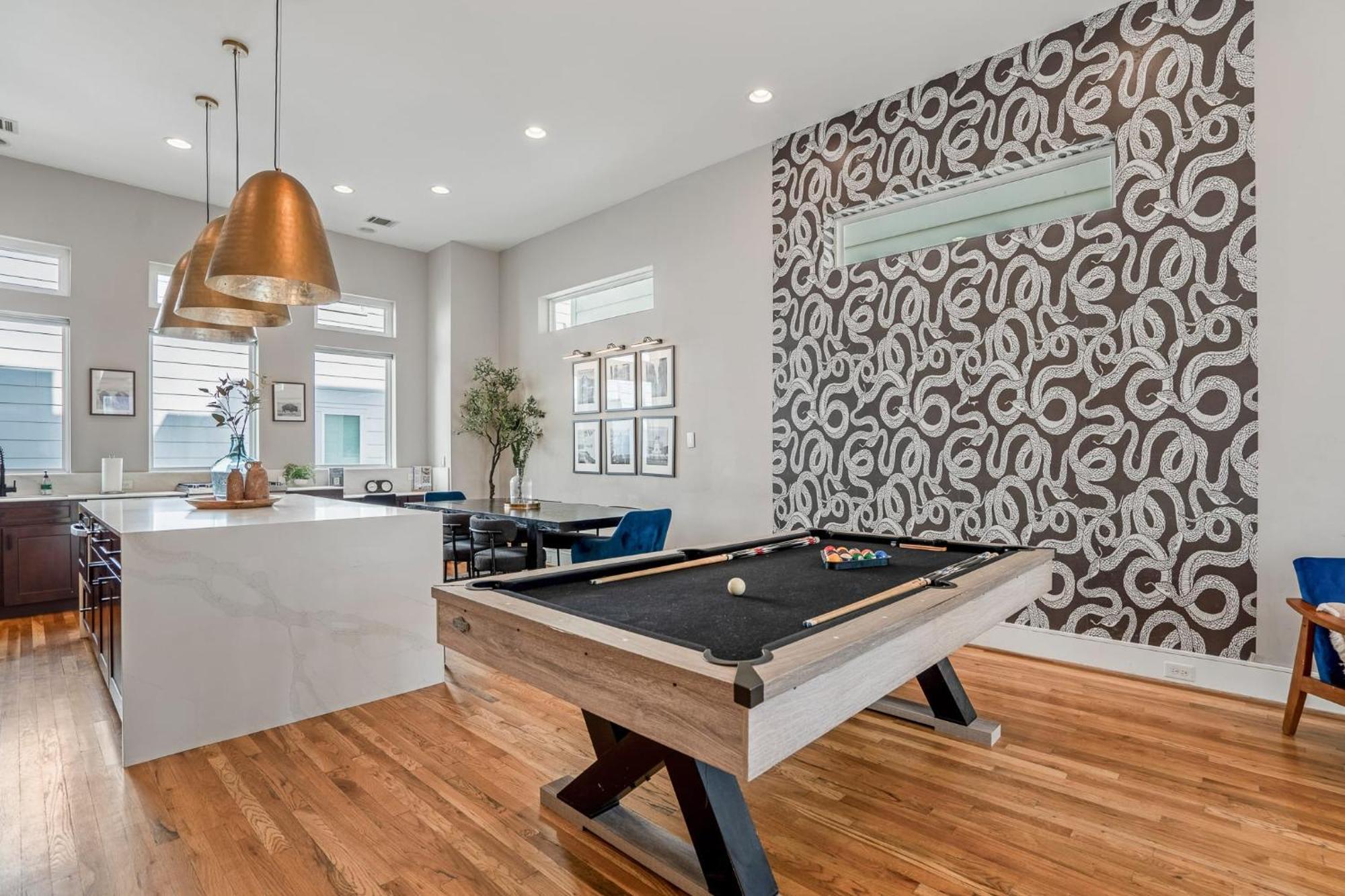 Luxury Downtown Getaway With Breathtaking Views Villa Houston Exteriör bild